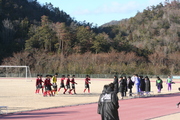広島ベンチに挨拶