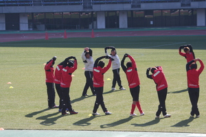号令をかける松井さん