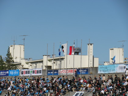 フラッグが巻き付く風