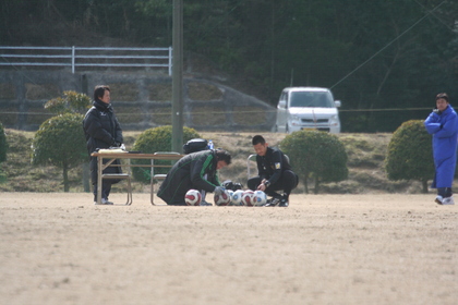 ボール準備中