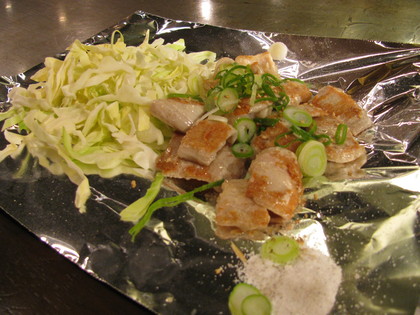 モツ塩焼き