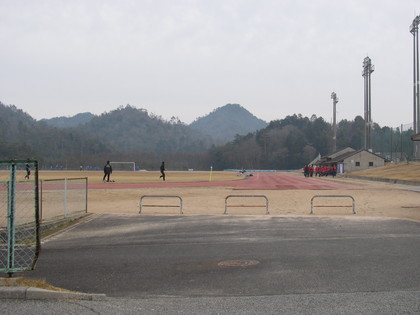 そしてこっちが陸上競技場