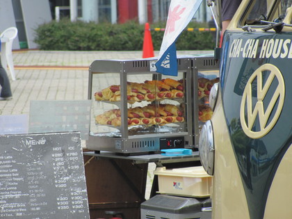 パンとか売ってます