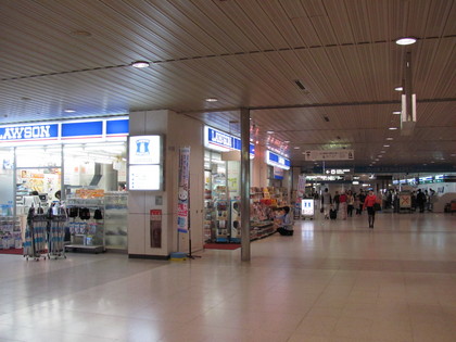 空港のローソン
