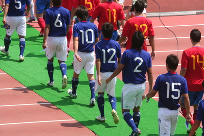 がんばれ～～と背中に念を送る