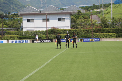 審判がスタンバイしています