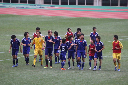 井上くんとハイタッチ