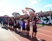 1379899668-00120660-B.jpg