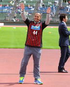 1403520200-00132819-B.jpg