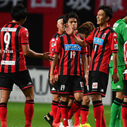 1478181181-00010729-M.jpg