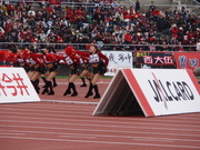 トラックで！