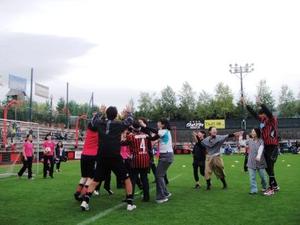 1382420688-DSC02055.JPG
