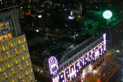 夜の大丸心斎橋本館２