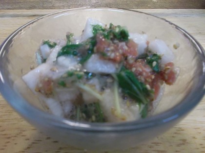 長芋と水菜の梅ゴマ和え。