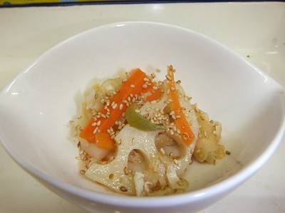 レンコンと生厚揚げと人参の中華煮込み。