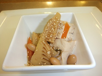 ひじきとたけのこの寄せ豆腐。