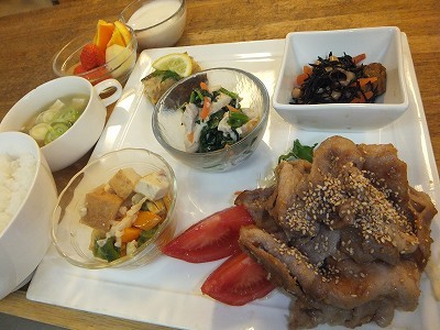 夜ごはん。