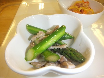 アスパラと豚ロースのソテー。