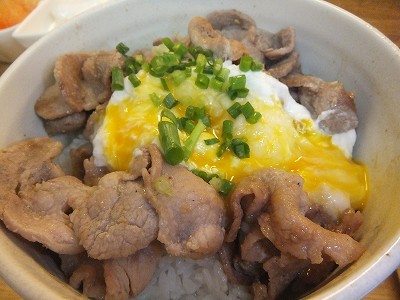 アワカ丼。