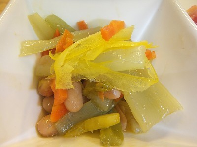 セロリと大豆の中華煮。