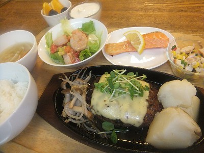 夜ごはん。