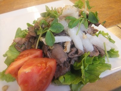 お肉。