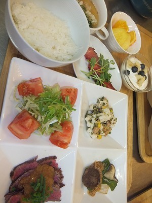 夜ごはん。