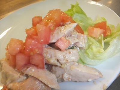 とりむねにくのニンニクネギ胡麻。