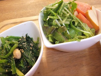 ほうれん草の胡麻和え。