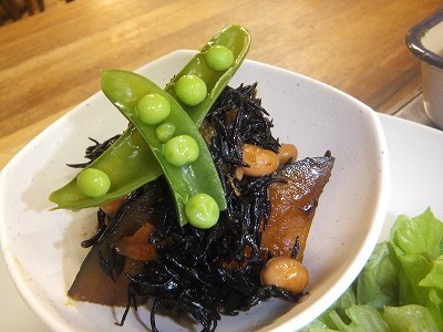 ひじきとかぼちゃの煮物。