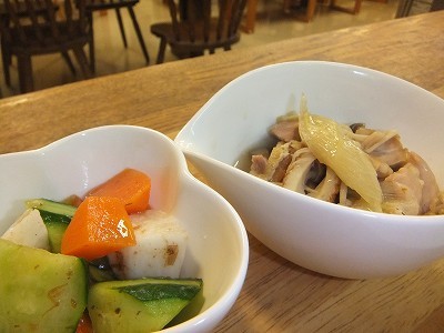 鶏肉とちくわのさっぱり煮。