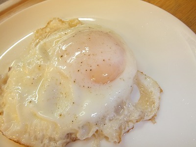目玉焼き。