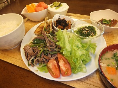 よるごはん。