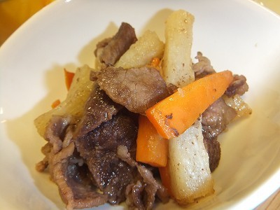 長芋と牛肉の煮物。