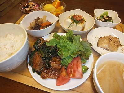しまふく寮。よるごはん。