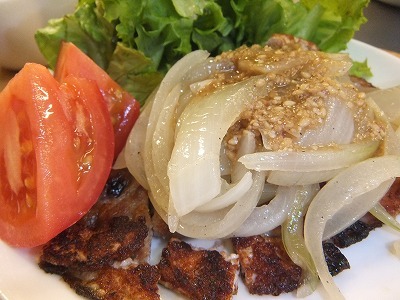 豚肉のオニオンわさびポン酢。