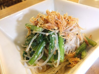 ほうれん草と春雨の胡麻和え。