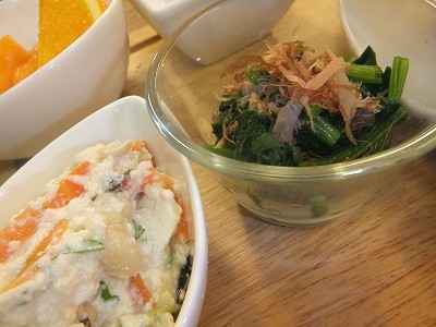 ニンジンの塩昆布白和え。