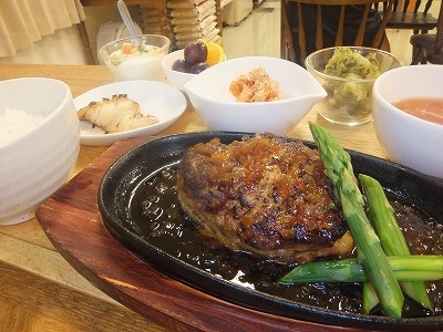 よるごはん。