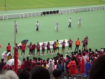 サポの前に整列