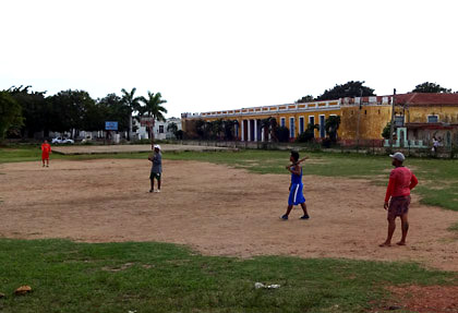 1477398673-2016trinidad021.JPG