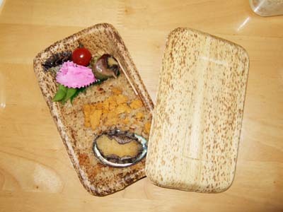 あわびとうに