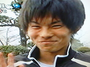 手を振ってます。すごく振ってますｗ
