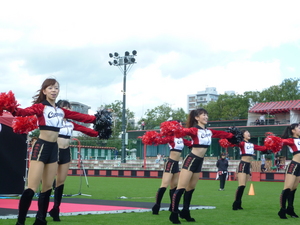 前列みんなで一緒に踊る♪