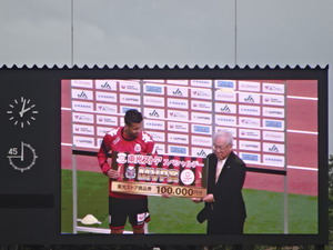 1476107320-DSC03824.JPG
