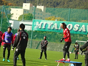 1477562276-DSC04116.JPG