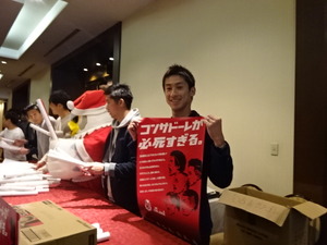1513180482-DSC07813.JPG