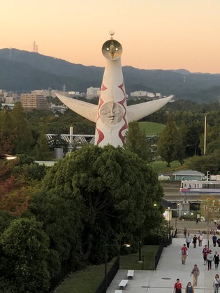 太陽の塔