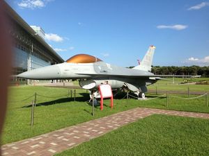 20130824F16