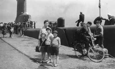 米軍潜水艦